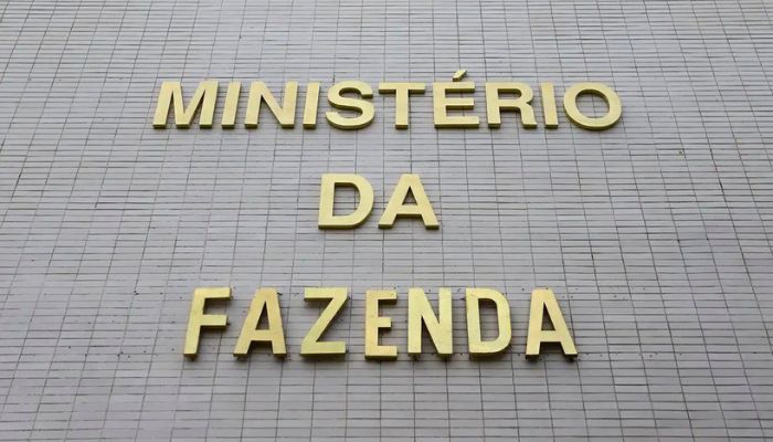 Fazenda aumenta para 3,9% estimativa de inflação em 2024